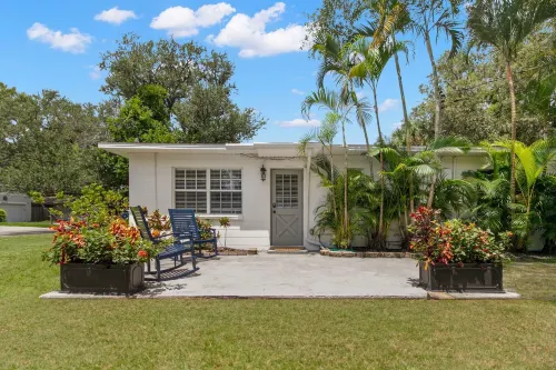 3401 W San Juan St Tampa FL 33629 USA - Bungalows