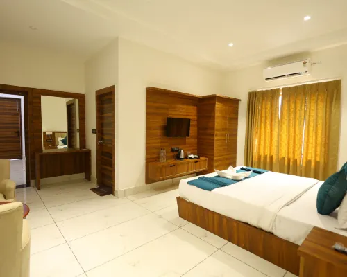 Corbett Caves Resort Hotels in Ramnagar