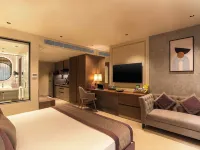 Grand Residency Hotel & Serviced Apartments Hotels near Mātunga