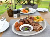 Anew Resort Hunters Rest Rustenburg - breakfast