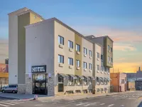 Hotel Pergola Jamaica JFK Hotels near A Subway Line