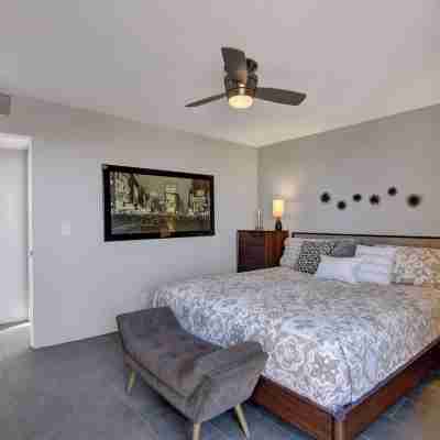 Modern Krisel Retreat With Mountain Views Pool A Rooms
