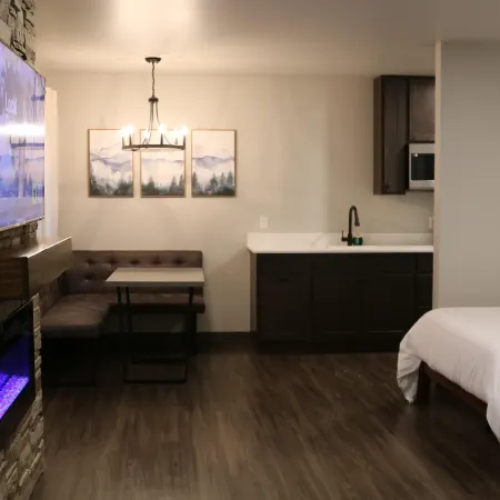 Spruce Lodge