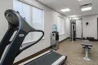Travelodge Suites by Wyndham Estevan - Gym