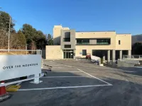 OVER THE MOUNTAIN - parking
