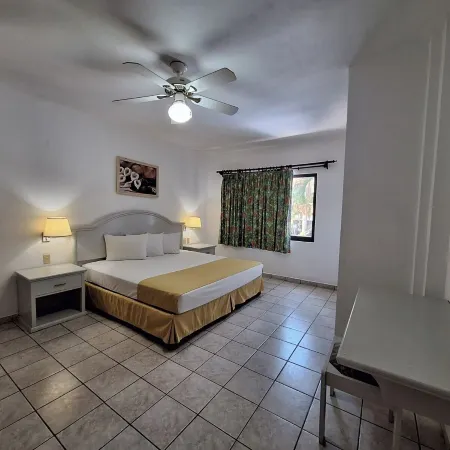 Hotel Costa Brava Hotels in Manzanillo