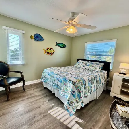 PIRATES PARADISE---Quiet Gulf Front  Property near Clearwater/Tarpon Springs!!