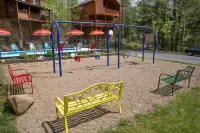 Location Hot Tub Privacy Fireplace Common Pool - 4-Star