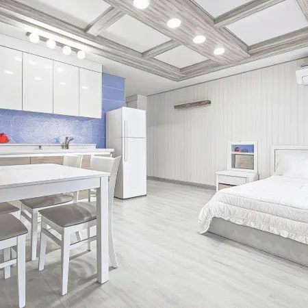 Namhae White Pension