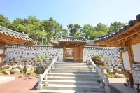 Donghae Hanok Donganjae - 4-Sterne