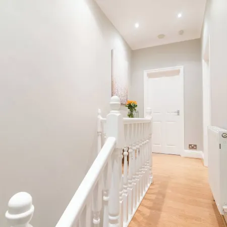 Modern Living 2 Bedroom Apartment South Wilmslow Hotels in Wilmslow