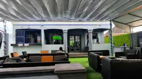 De'reels Hotel & Suites - 2-Star