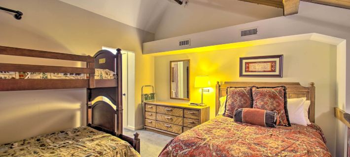 Snug Wintergreen Resort Studio: Ski in & Out! Hotels in Nelson County