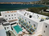 Play Paros - 3-Star