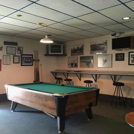 Kluane Park Inn