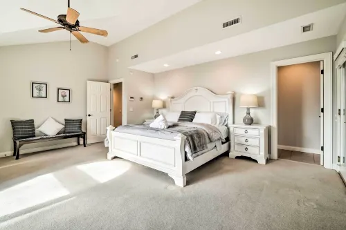 Relax Poolside! Family Getaway in Nashville Area - 3-Star