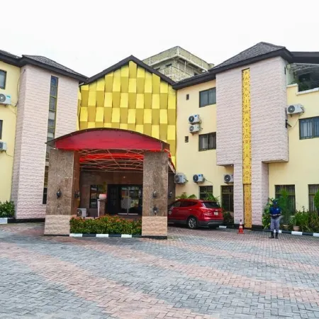 Parkview Astoria Hotel