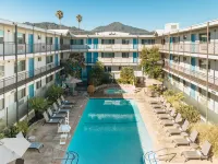 Marin Suites Hotel - Pools