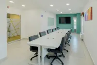 Hotel Hex - 2-Star