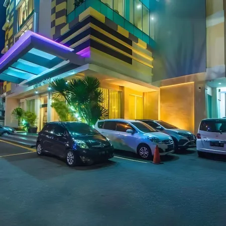 Daima Hotel Padang