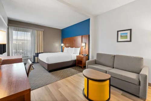 Comfort Suites Bethlehem Near Lehigh University and LVI Airport - Gym