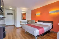 Motel 6 Santa Rosa - South - واي فاي