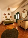Encanto Guesthouse - parking