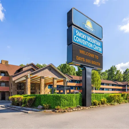 Days Inn by Wyndham Pigeon Forge South