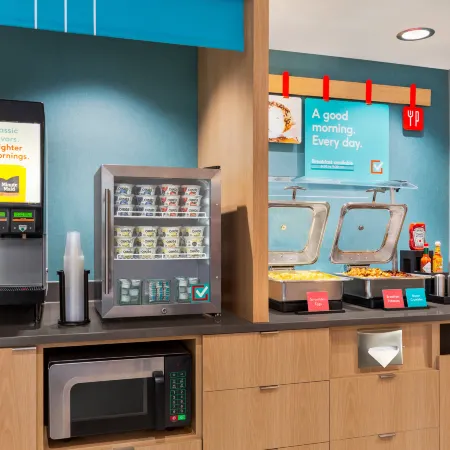 avid hotel MIDLAND by IHG