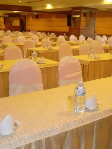 รูปภาพของโรงแรม แพรวอาภา เพลส