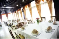 Hotel Pela - Bữa sáng