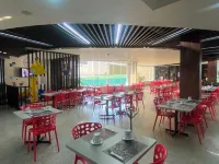 EJM高級飯店 - 早餐