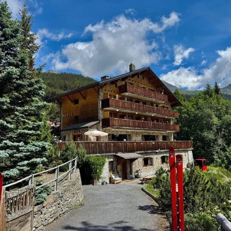 Colorado Riders Chalet