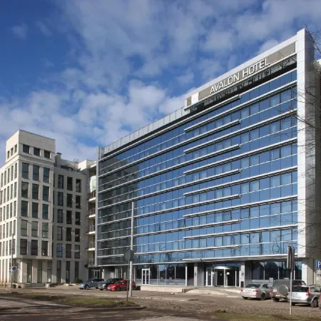 Avalon Hotel & Conferences