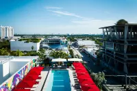 Citizenm Miami South Beach - Pools
