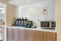 Fairfield Inn & Suites Chicago Naperville - breakfast