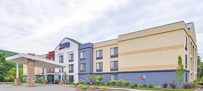 Fairfield Inn Corning Riverside Hotels in Steuben County