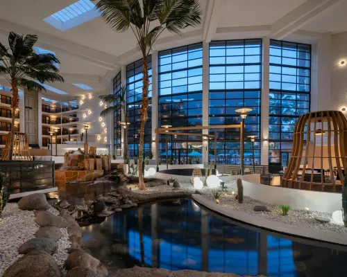 Embassy Suites by Hilton Phoenix Biltmore Nổi bật Photos
