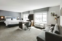 Hampton Inn & Suites by Hilton Quebec City Beauport - 3-Star