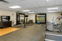 Hampton Inn & Suites Arcata - Gym