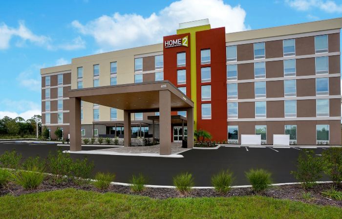 Home2 Suites by Hilton Lakewood Ranch