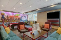 Tru by Hilton Lithia Springs - 3-Sterne