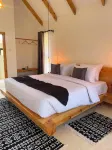 Sage and Olive Holiday Escape - 2 звезды