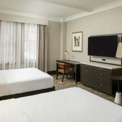 Tutwiler Hotel Birmingham, a DoubleTree by Hilton カハバ・ブリューイング・カンパニー周辺のホテル