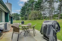 Stowe Ski, Bike & Hike Condo w/ Pools & Clubhouse - Condos