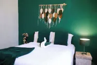 Double Room with Work Station Free Parking - 2-Star
