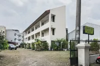 Urbanview Hotel MD Residence - Hostels