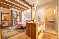 Hotel Creu de Tau Art&Spa-Adults Only - Parkplatz