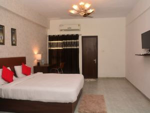 Sai Preet Service Apartment