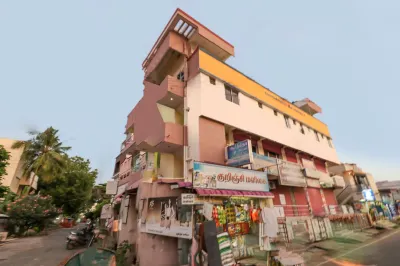 Sri Sai Vikas Lodge Salem Hotel in zona மயிலாம்பாறமாரி dam waterfalls